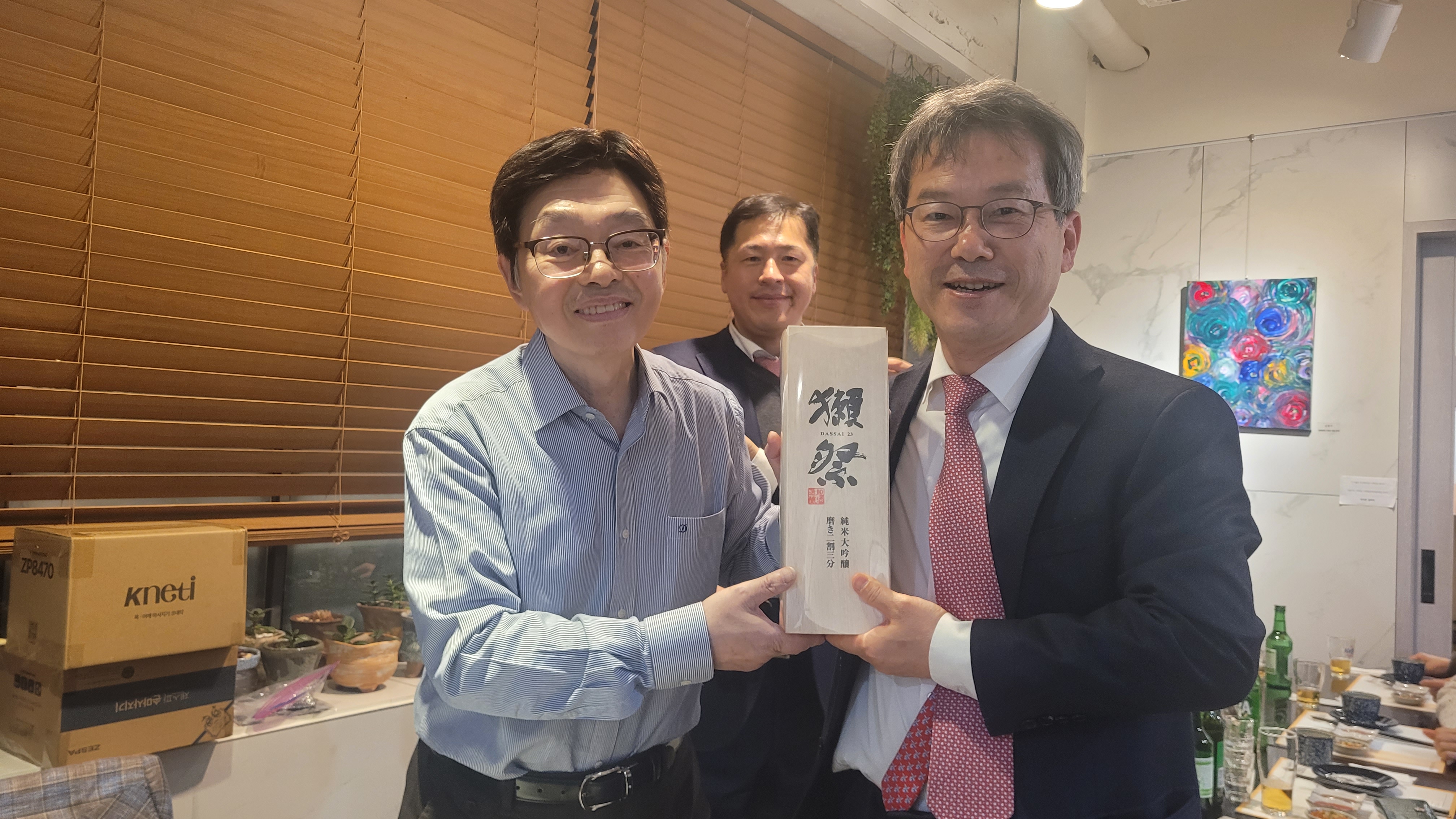 KakaoTalk_20241202_131729815_04.jpg